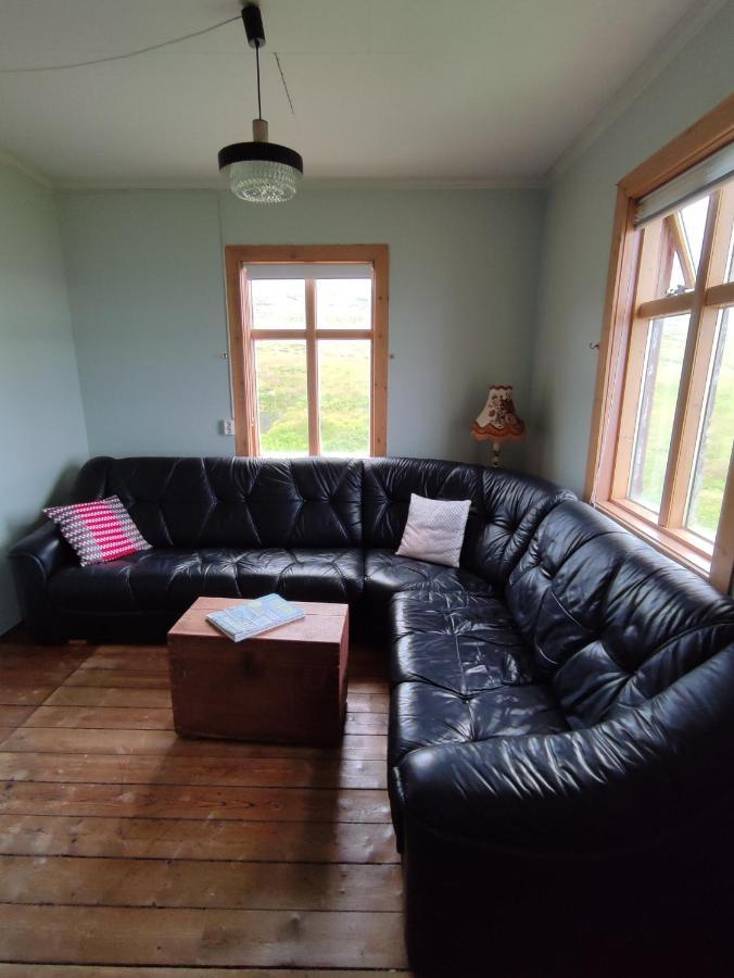 Happy-Cove Guesthouse - By The Sea Bakkafjorthur Екстериор снимка