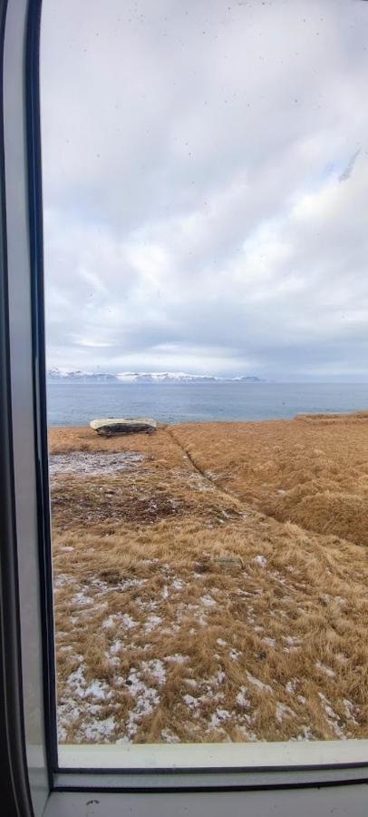 Happy-Cove Guesthouse - By The Sea Bakkafjorthur Екстериор снимка