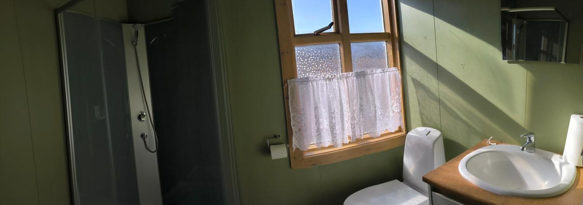 Happy-Cove Guesthouse - By The Sea Bakkafjorthur Екстериор снимка